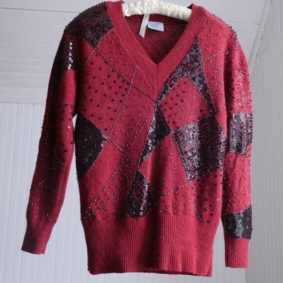 Burgundy angora blend sweater with black beading and sequins - Picture 1 of 7
